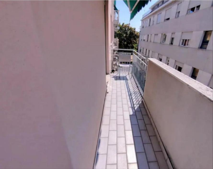 简约单人房间simple Single Room Местре Екстериор снимка