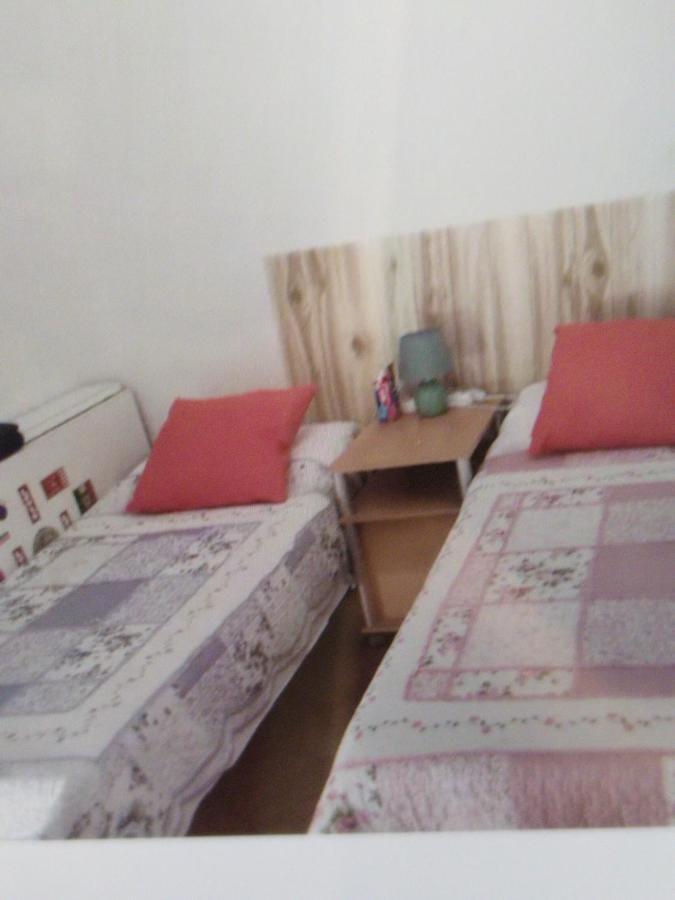 简约单人房间simple Single Room Местре Екстериор снимка